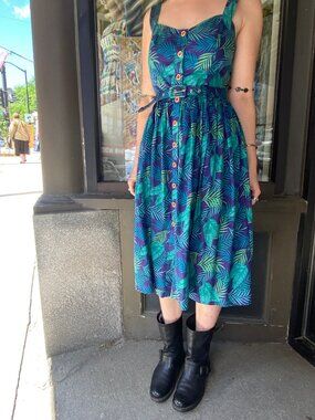 Collectif Retro Fit Belted Tropical Ferns Cotton Sundress - Size 6 USA